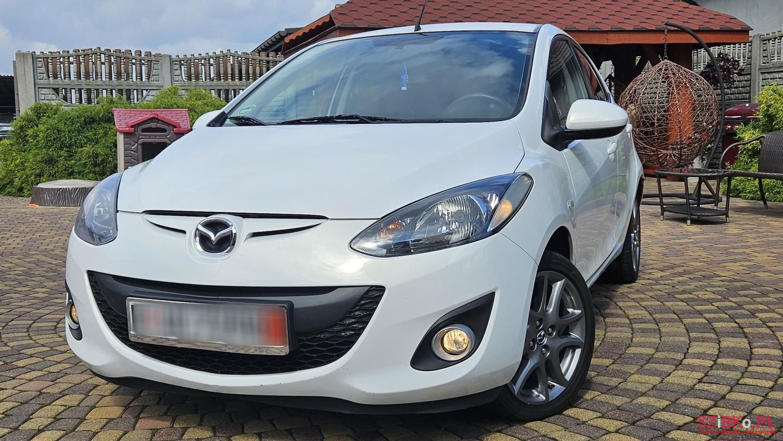 2013' Mazda 2 photo #4