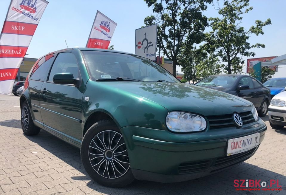 1999' Volkswagen Golf photo #1