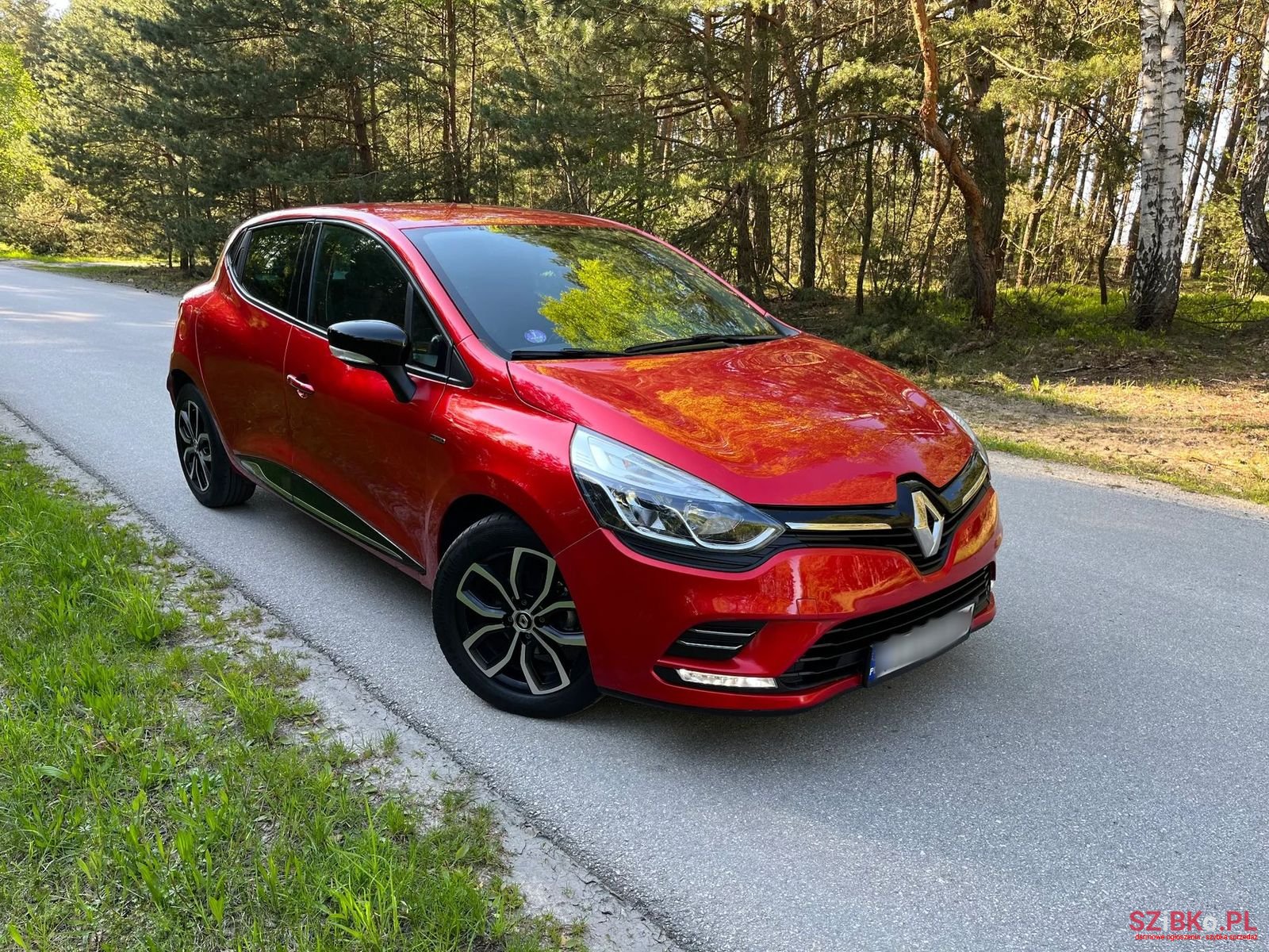 2018' Renault Clio photo #1