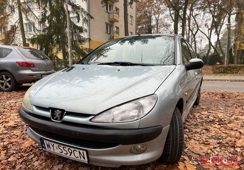2002' Peugeot 206 photo #1