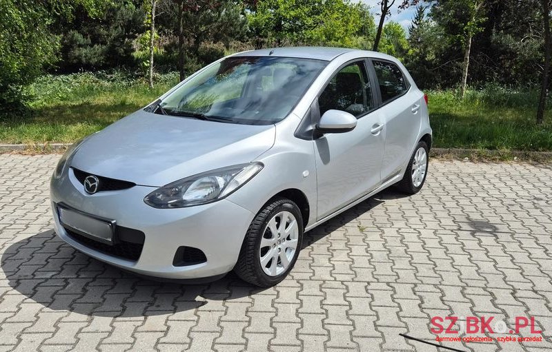 2007' Mazda 2 1.3 Comfort photo #2