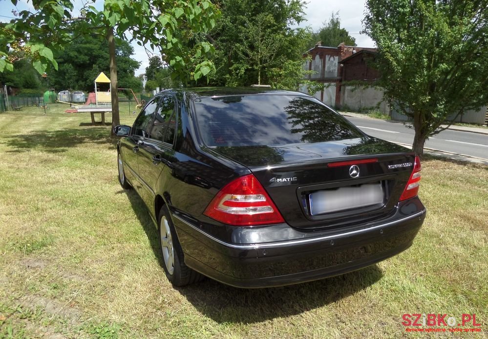 2004' Mercedes-Benz C-Class photo #5