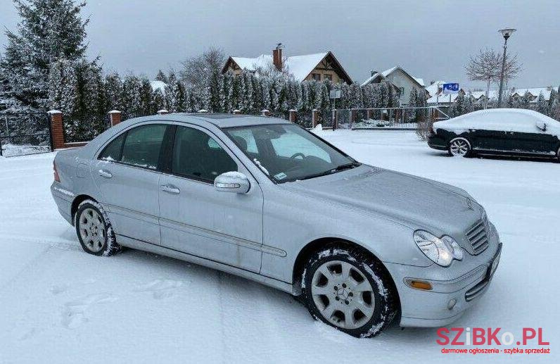 2006' Mercedes-Benz Klasa C photo #1