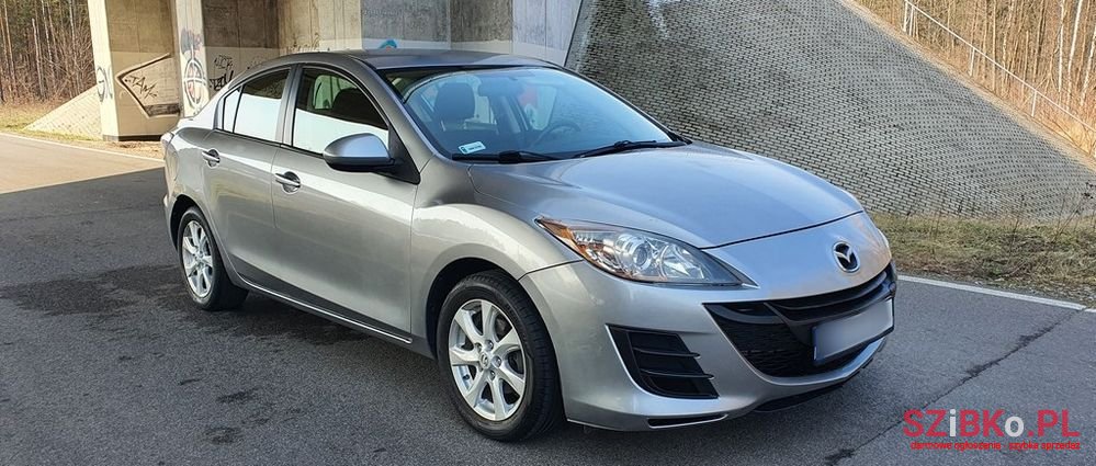 2011' Mazda 3 photo #3