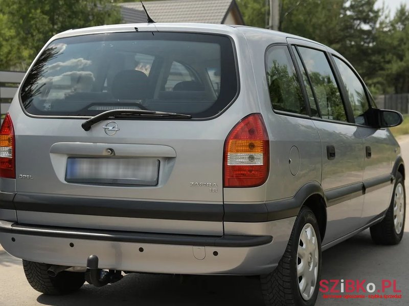 2002' Opel Zafira photo #5