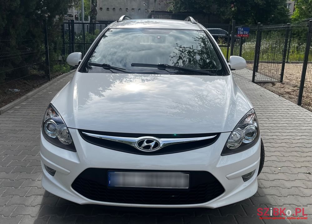 2012' Hyundai i30 1.4 Classic photo #2