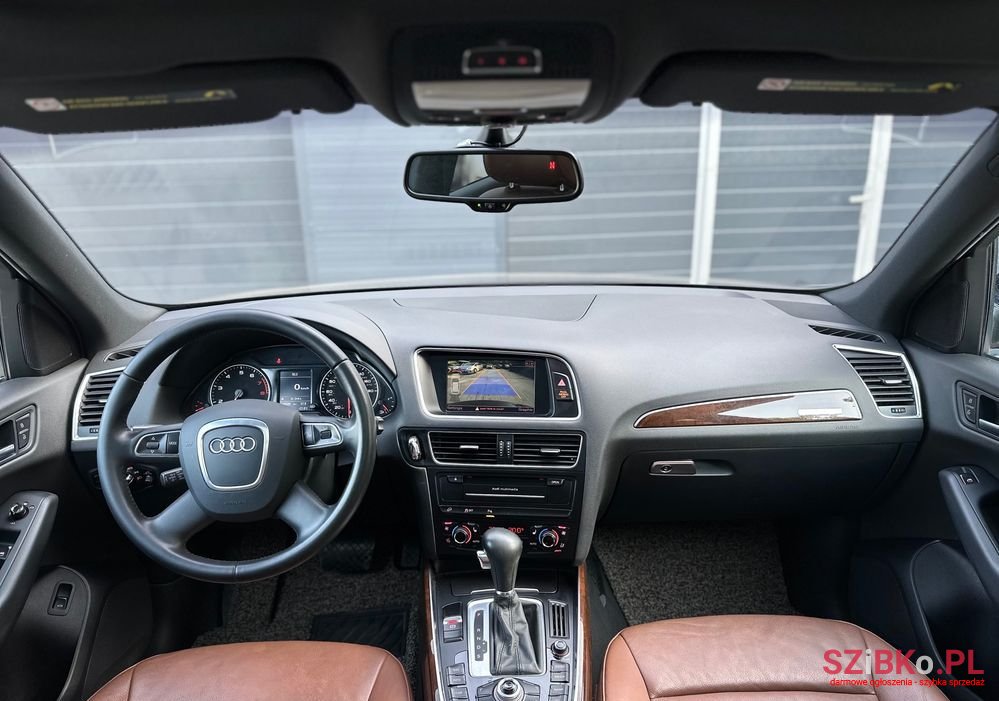 2011' Audi Q5 photo #3