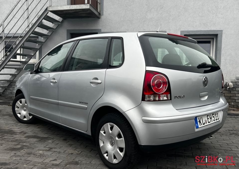 2008' Volkswagen Polo photo #2