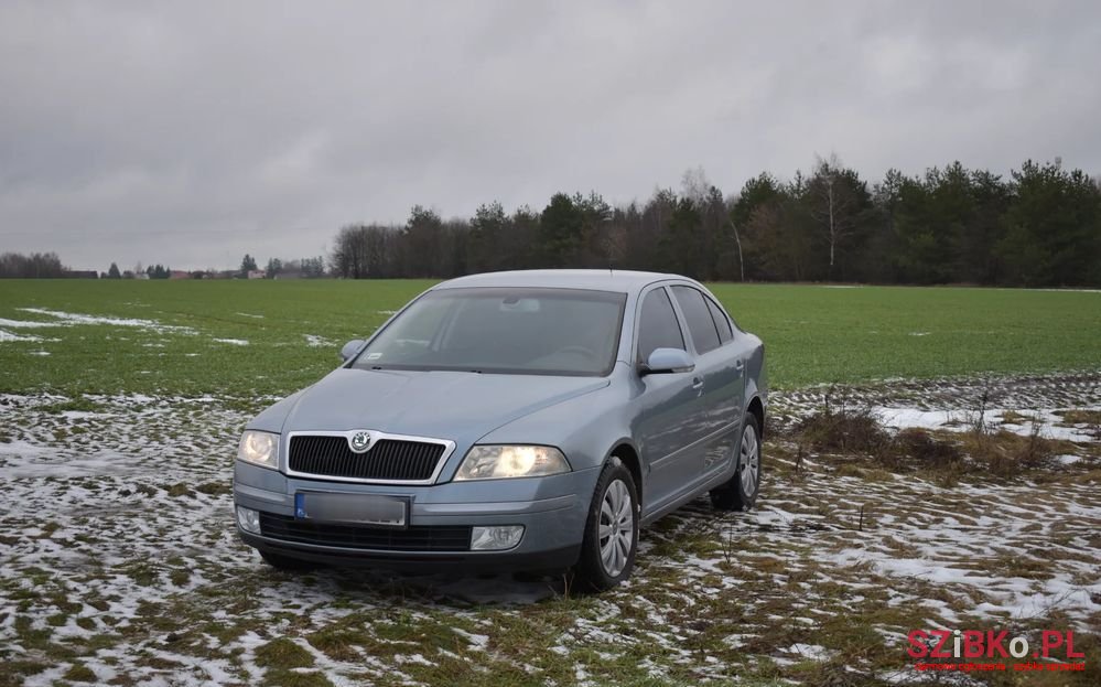 2005' Skoda Octavia 2.0 Fsi Elegance photo #3