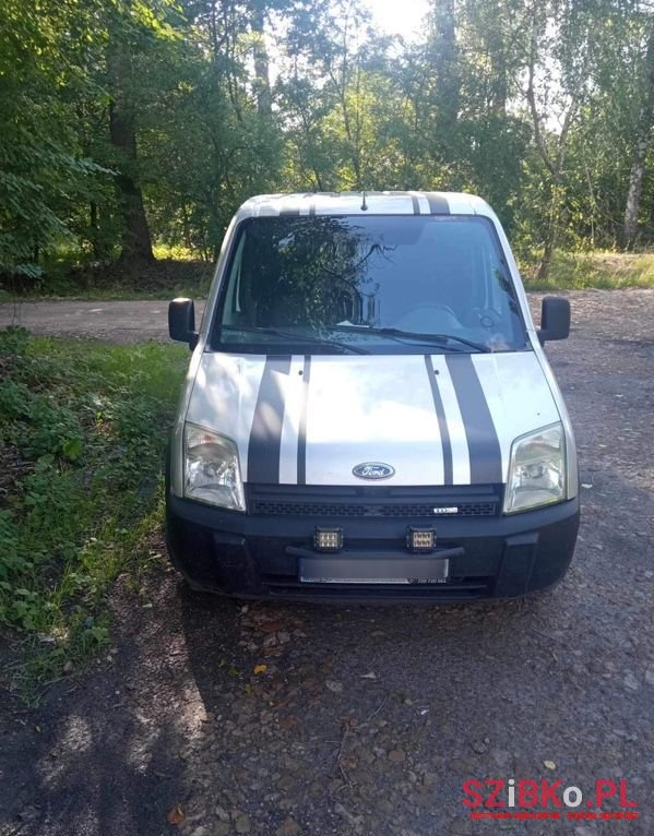 2004' Ford Transit Connect photo #1