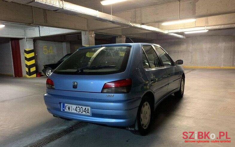 2000' Peugeot 306 photo #2