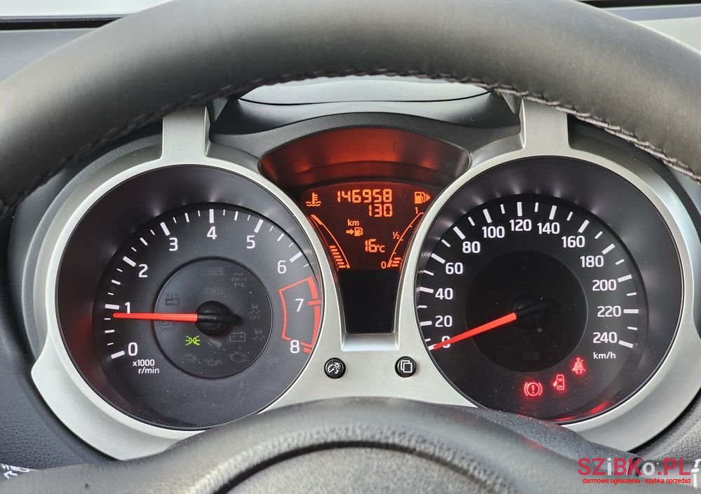 2011' Nissan Juke 1.6 Acenta photo #6