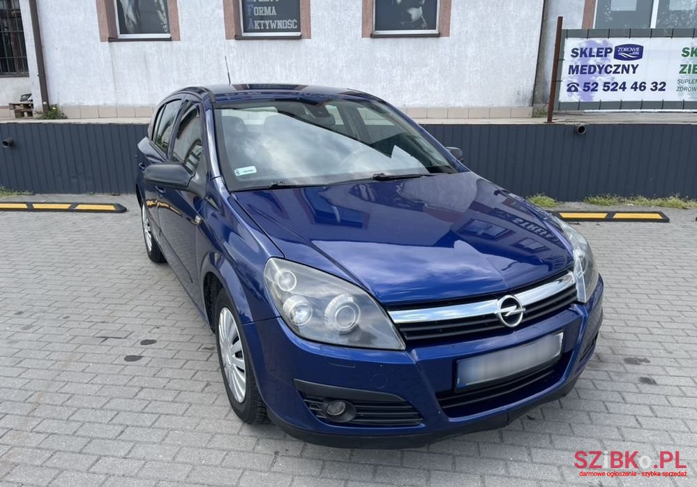 2006' Opel Astra Iii 1.6 Essentia photo #2