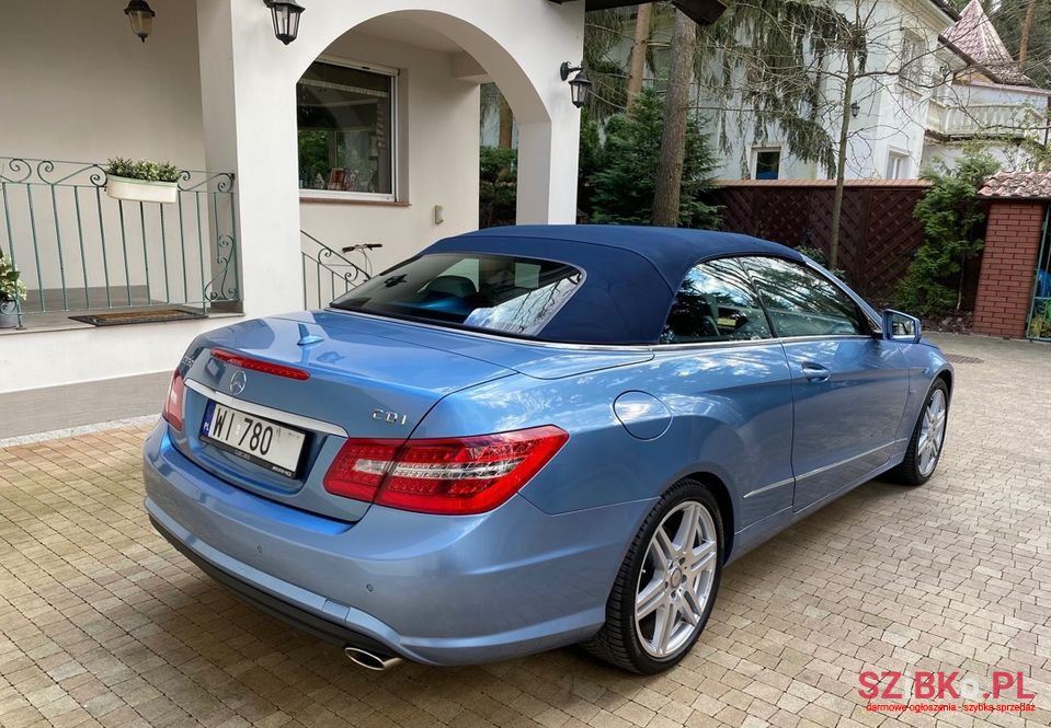 2010' Mercedes-Benz Klasa E photo #4