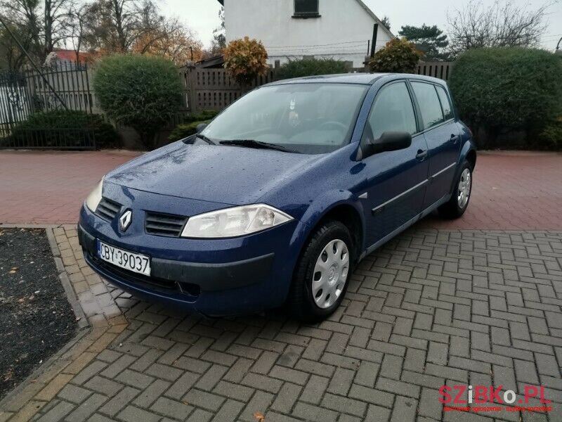 2004' Renault Megane photo #1