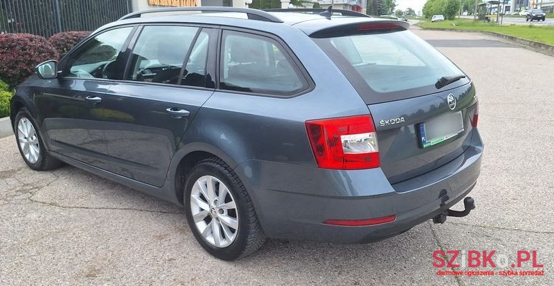 2017' Skoda Octavia 1.6 Tdi Ambition photo #4