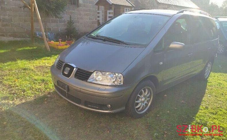 2004' SEAT Alhambra photo #1