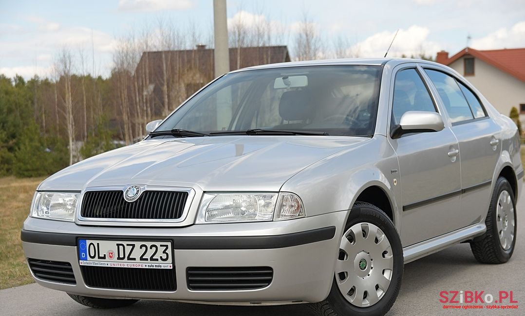 2004' Skoda Octavia photo #1