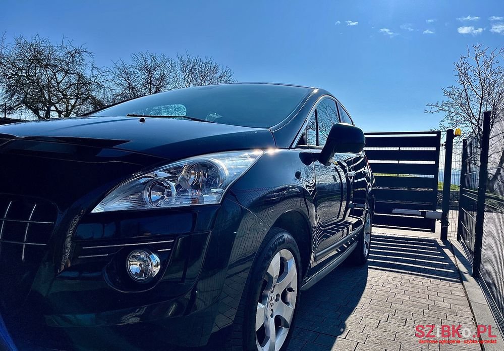 2009' Peugeot 3008 1.6 Premium photo #3