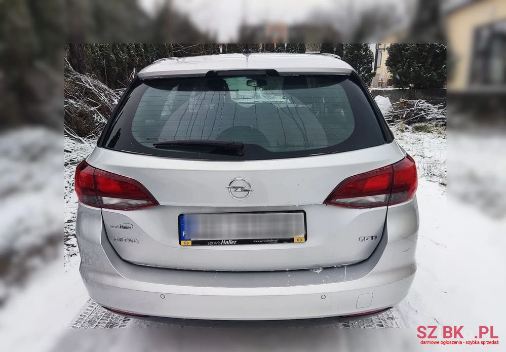 2018' Opel Astra Enjoy photo #3