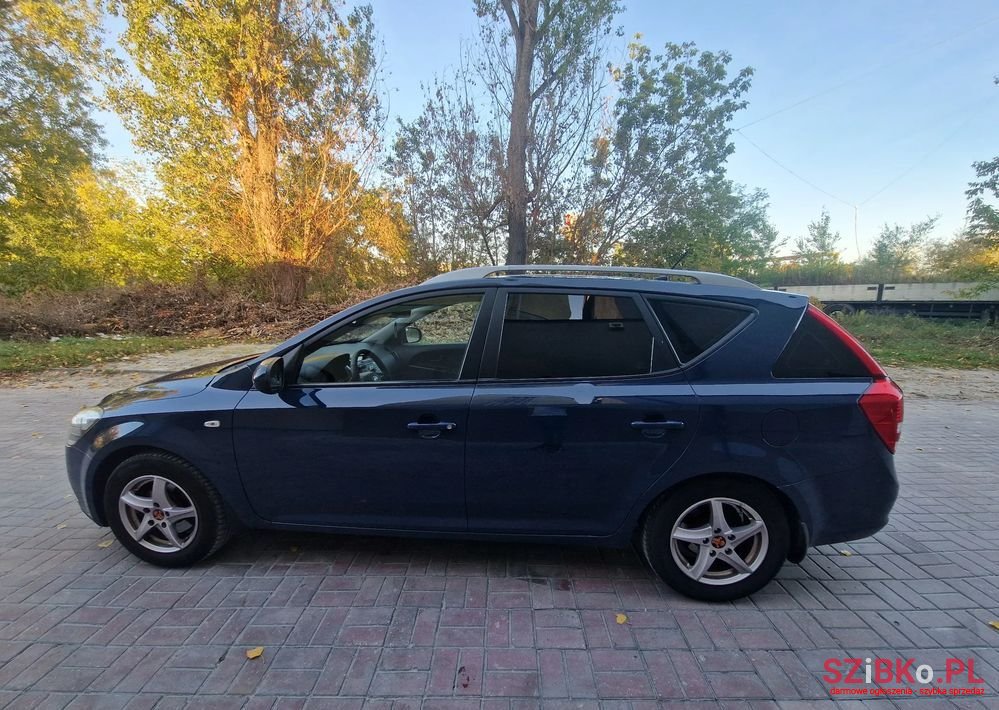 2010' Kia Ceed photo #5