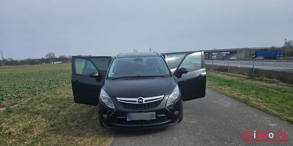 2014' Opel Zafira 2.0 Cdti Cosmo photo #6