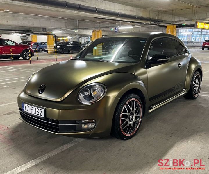 2012' Volkswagen Beetle photo #3