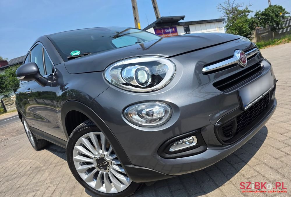 2016' Fiat 500X photo #2