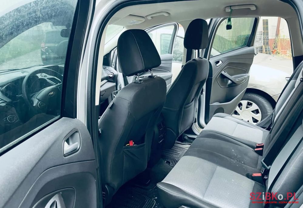 2017' Ford Escape photo #6