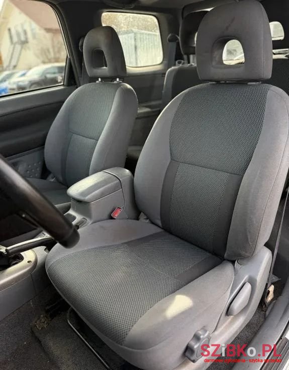 2002' Toyota RAV4 4X4 photo #6