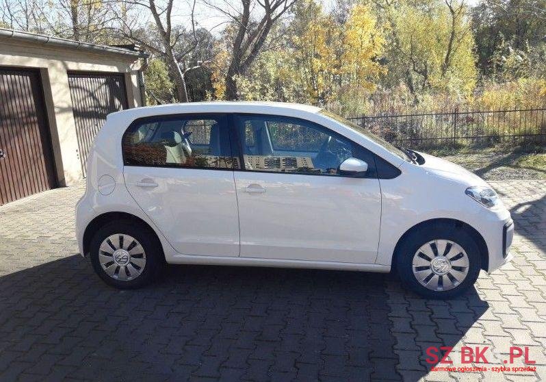 2016' Volkswagen photo #1