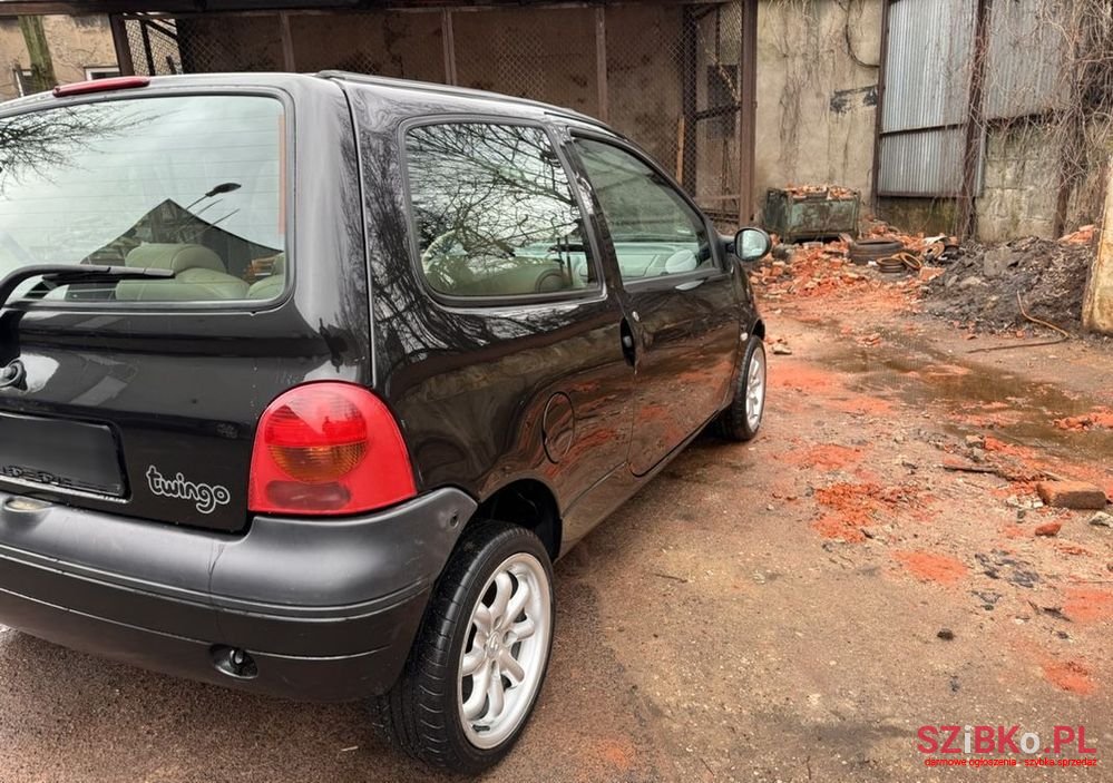 2002' Renault Twingo 1.2 16V Initiale photo #6