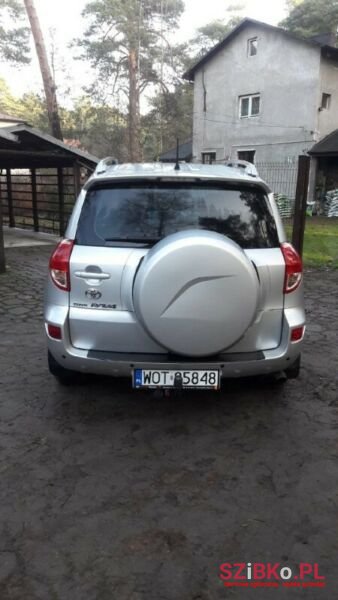 2007' Toyota RAV4 photo #4