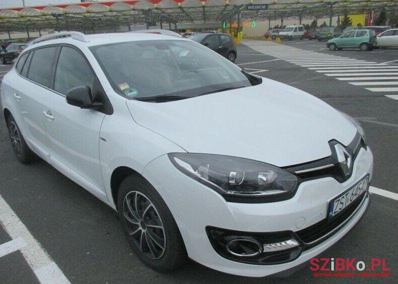 2015' Renault Megane photo #1