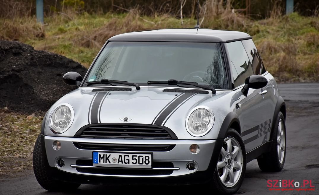 2004' MINI Cooper photo #2