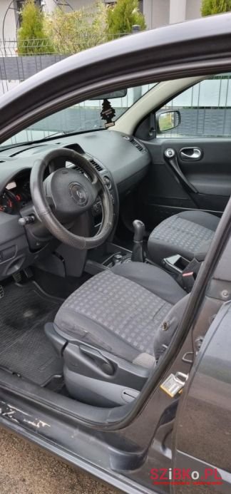 2007' Renault Megane photo #3