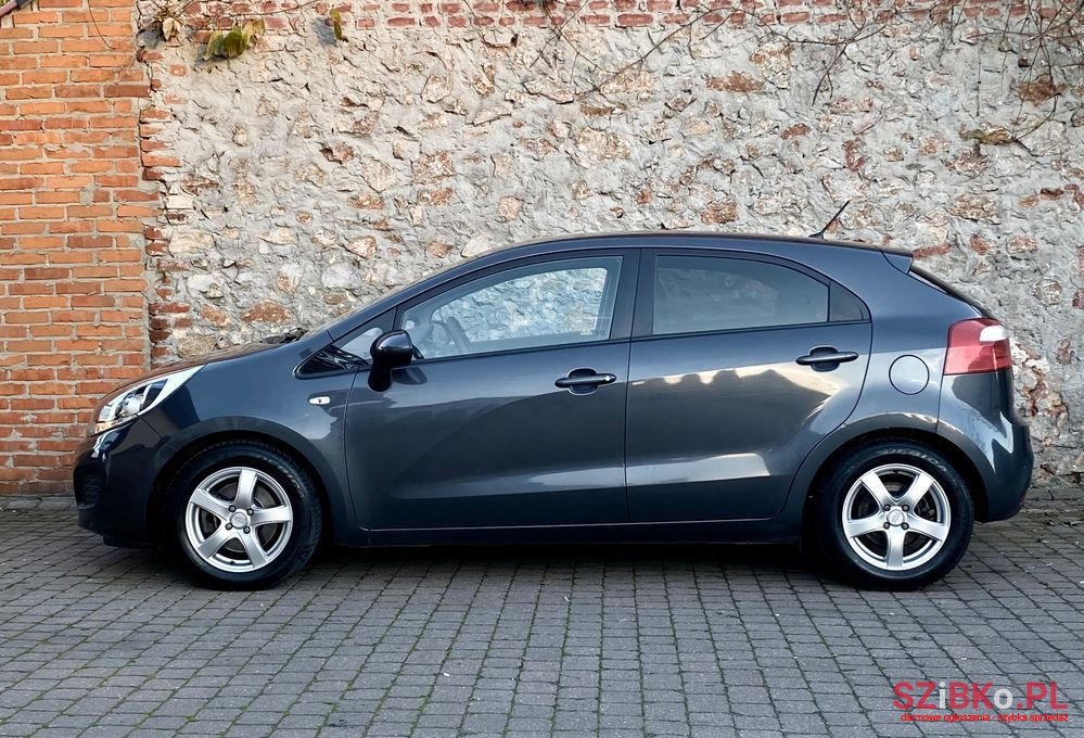 2013' Kia Rio 1.4 M photo #2