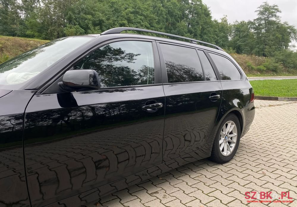 2005' BMW 5 Series 520D photo #5