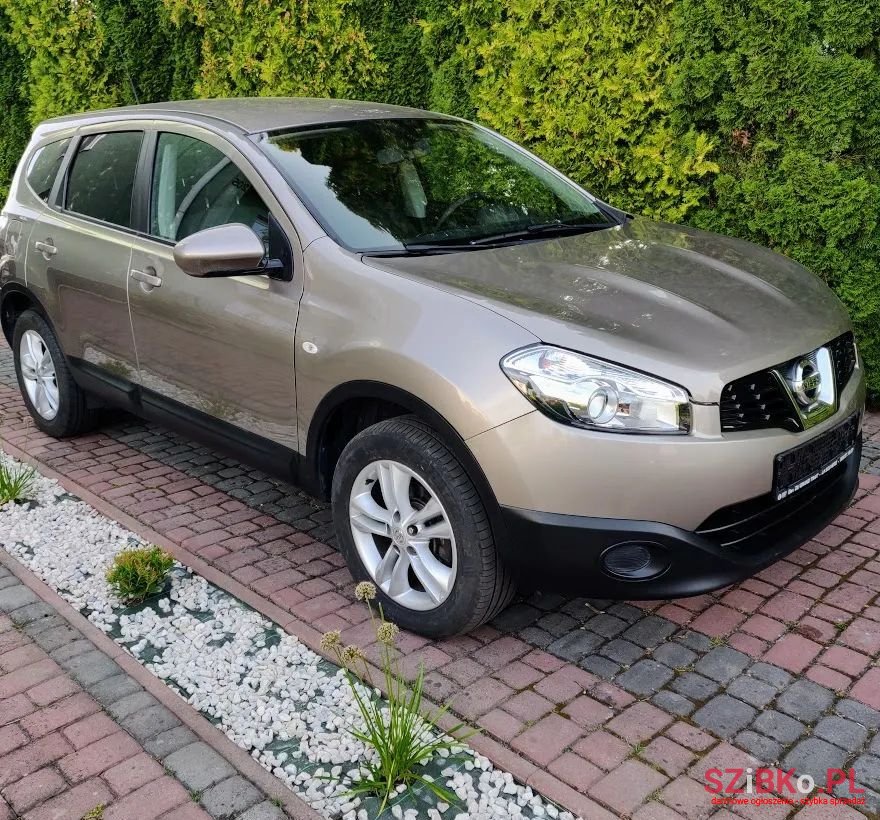 2011' Nissan Qashqai photo #2