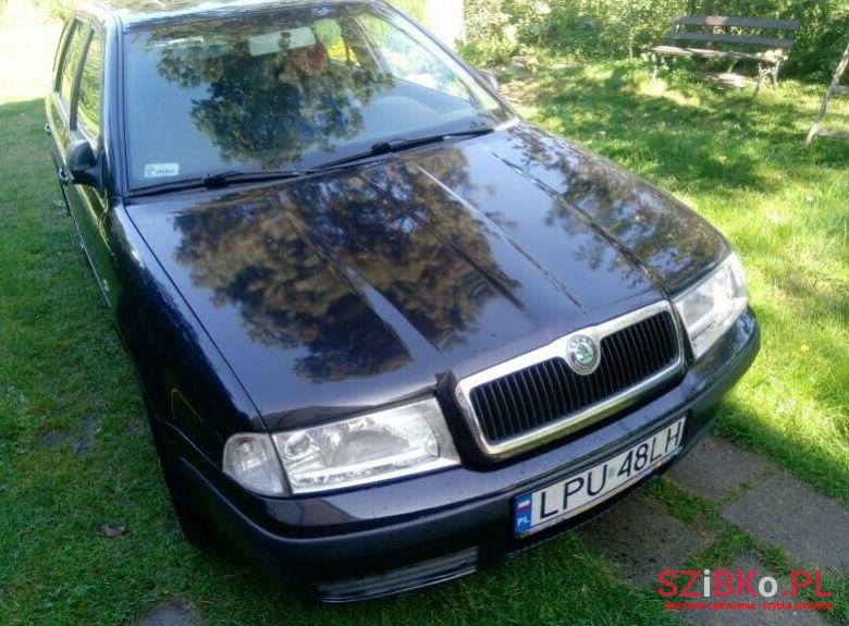 2003' Skoda Octavia photo #1