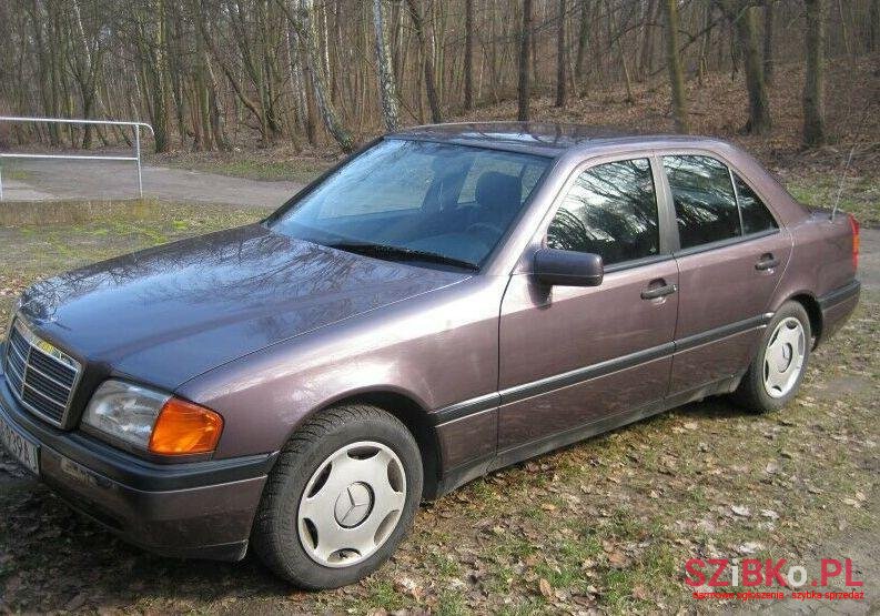 1993' Mercedes-Benz Klasa C photo #1