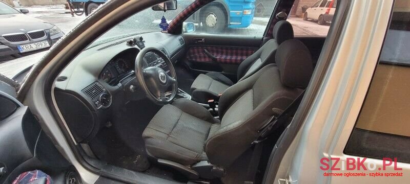 1998' Volkswagen Golf photo #2