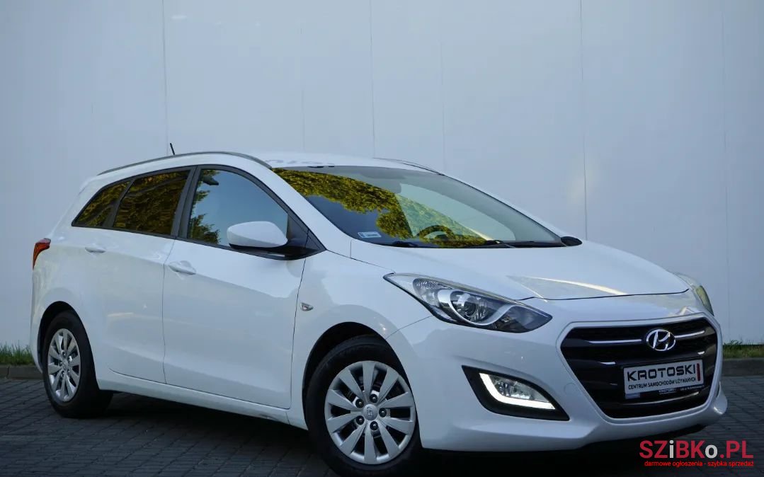 2015' Hyundai i30 photo #3