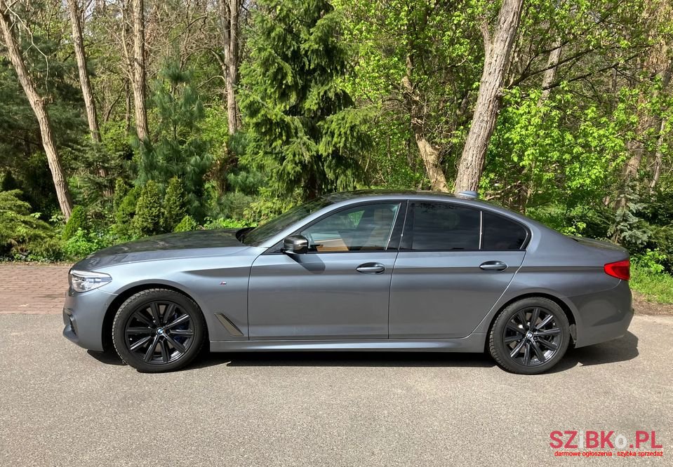 2018' BMW 5 Series photo #4