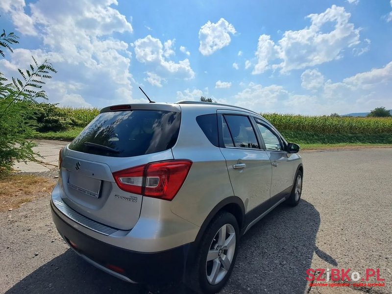 2018' Suzuki SX4 S-Cross photo #3