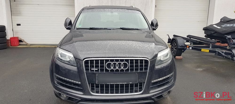 2010' Audi Q7 photo #2
