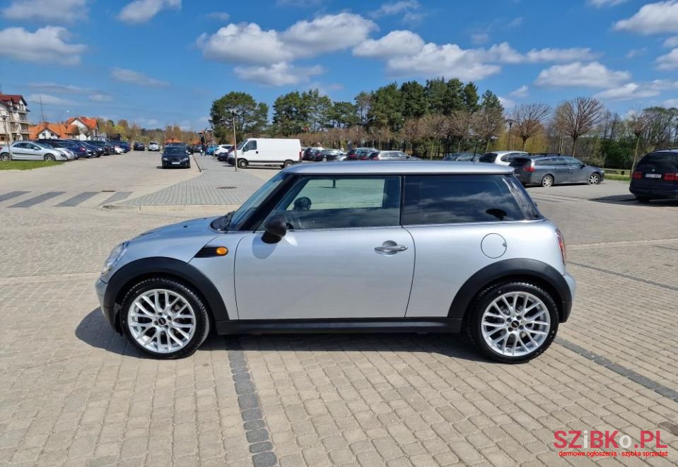 2009' MINI One photo #3