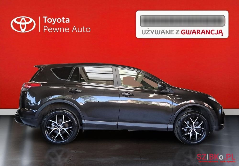 2016' Toyota RAV4 photo #5