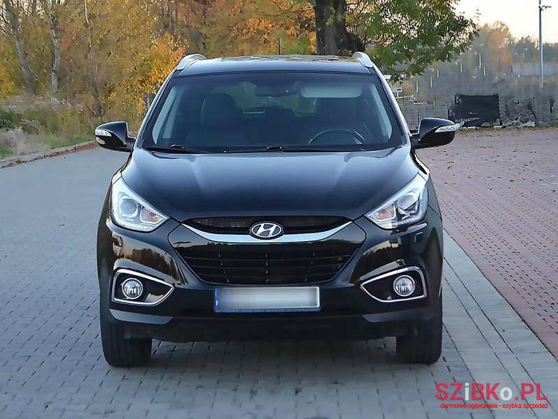 2015' Hyundai ix35 1.6 Gdi Premium 2Wd photo #2