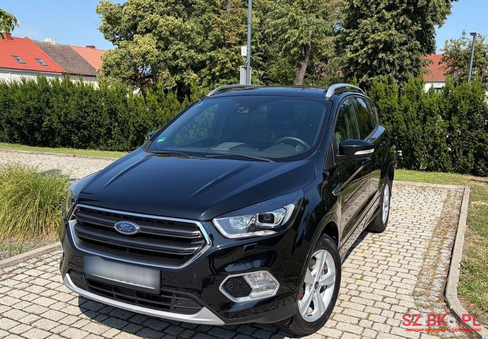 2019' Ford Kuga photo #2